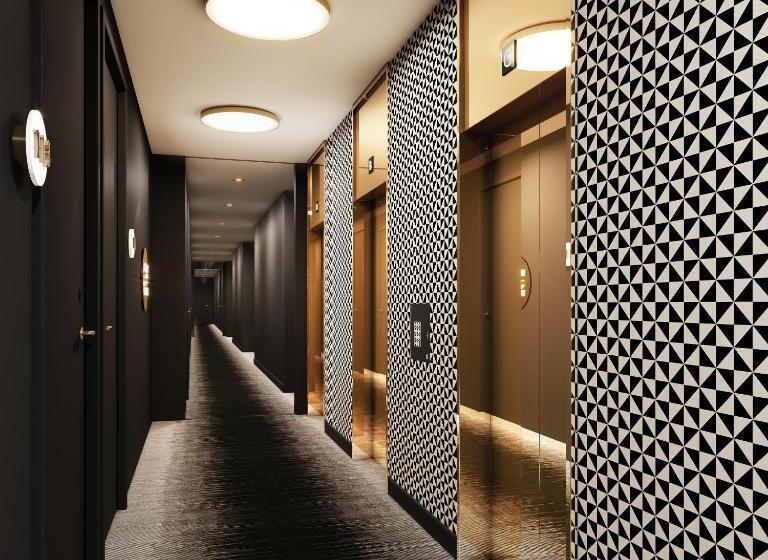 Отель Amano Covent Garden