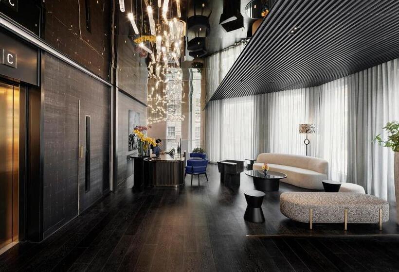 Отель Amano Covent Garden