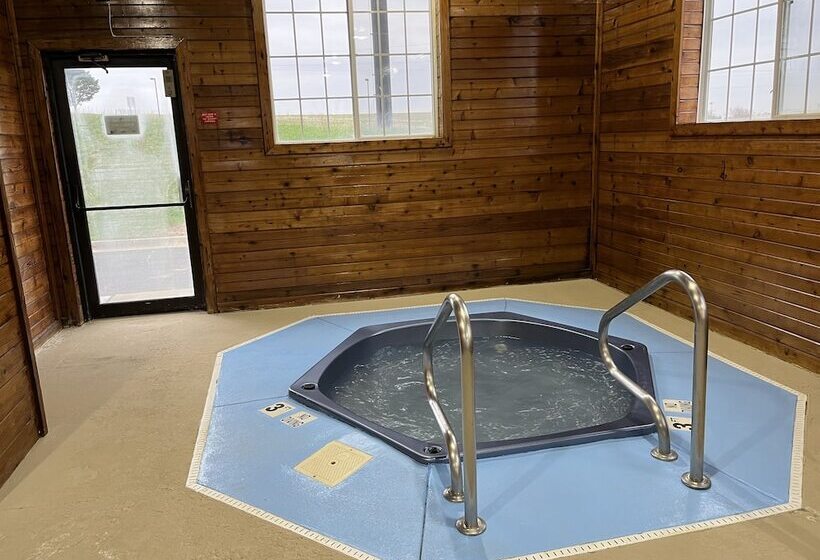 호텔 Americinn By Wyndham Williamsburg