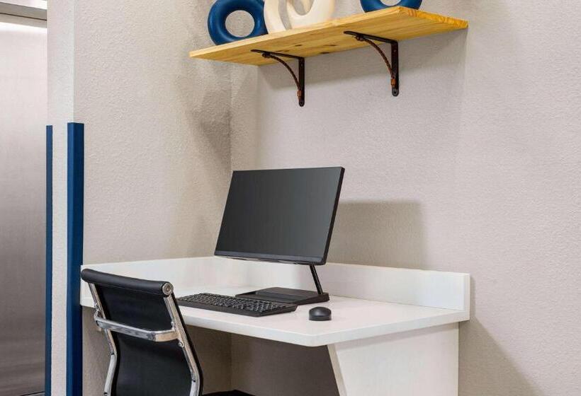 호텔 Americinn By Wyndham Williamsburg