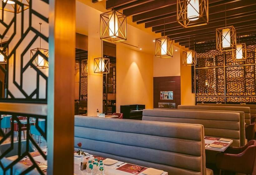 ホテル Avinash International