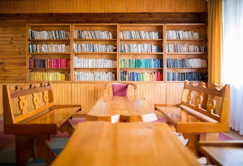 فندق Bystre Centrum Wypoczynku