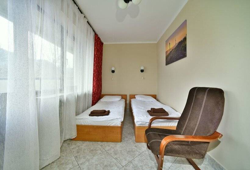 فندق Bystre Centrum Wypoczynku