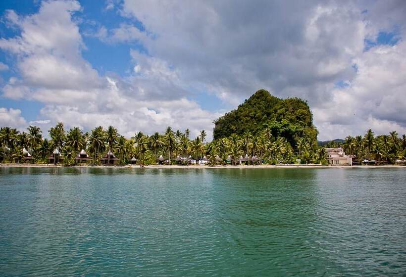 فندق Caluwayan Palm Island Resort