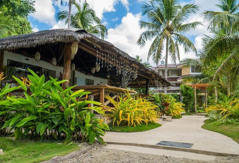 هتل Caluwayan Palm Island Resort