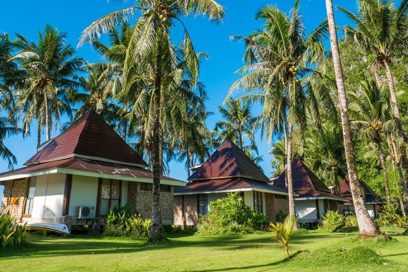 هتل Caluwayan Palm Island Resort