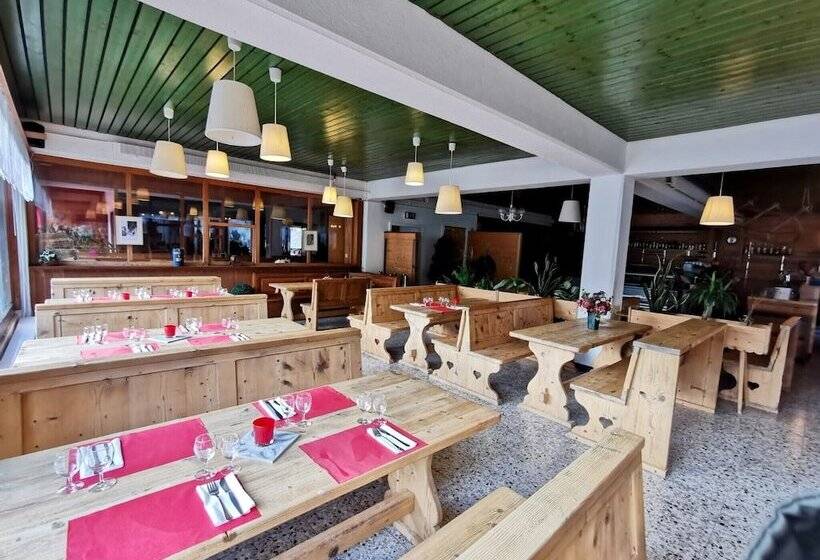 Отель The Télécabine