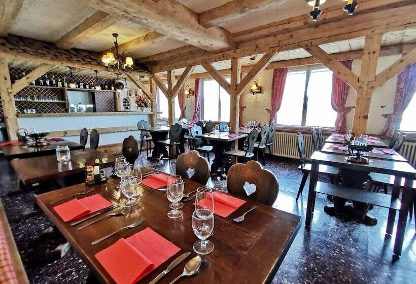 ホテル The Télécabine