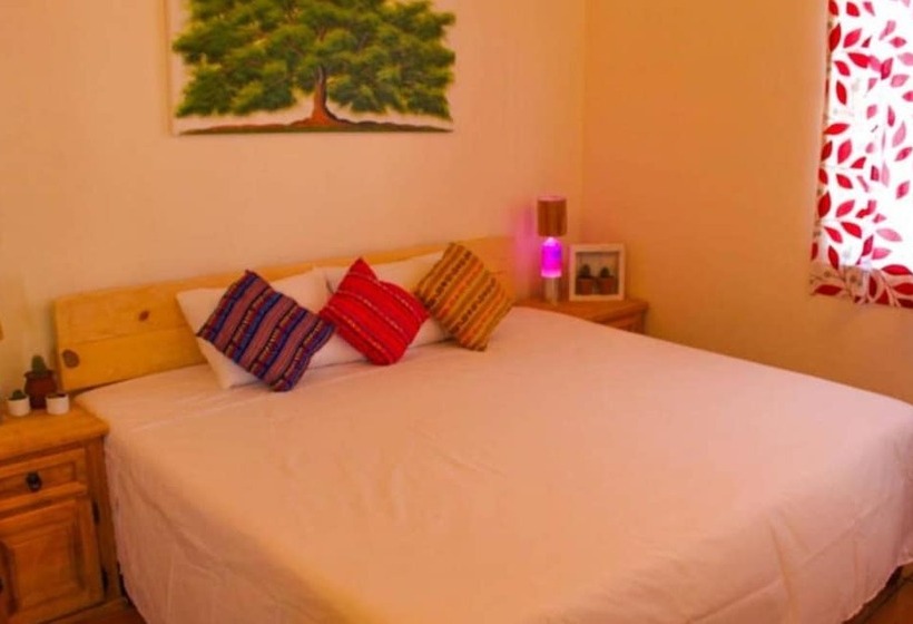 هتل Cannacare By Oyo Rooms