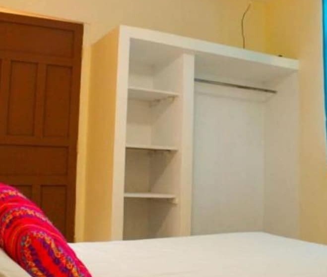 هتل Cannacare By Oyo Rooms