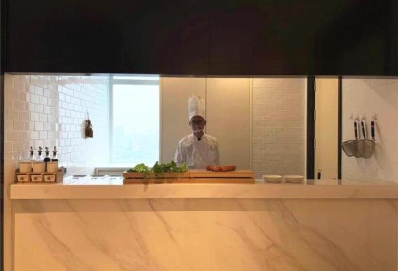 Echarm Hotel Jingzhou Olympic Sports Center