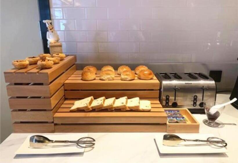 Echarm Hotel Jingzhou Olympic Sports Center