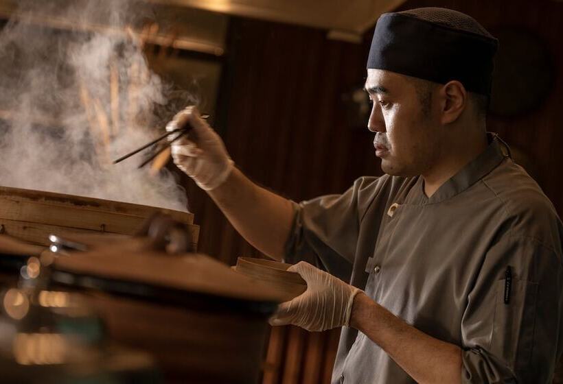 Отель Episode Gading Serpong