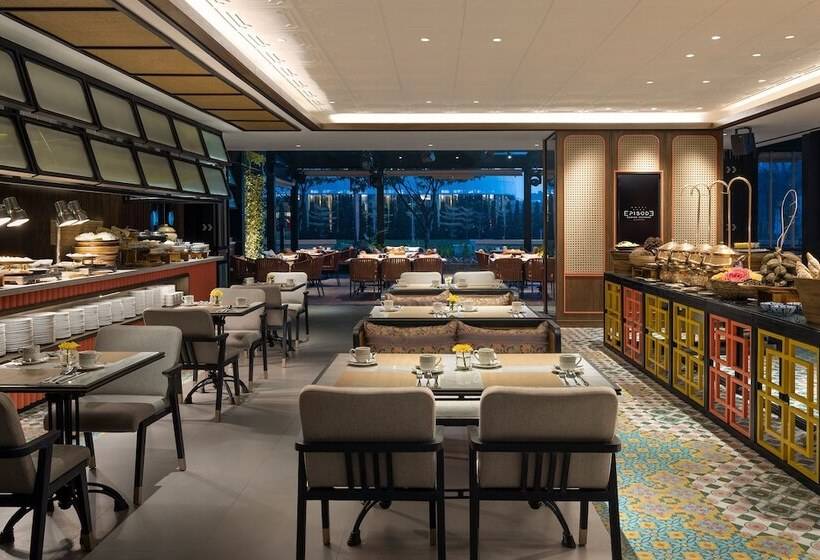 Отель Episode Gading Serpong