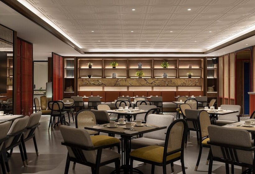 هتل Episode Gading Serpong