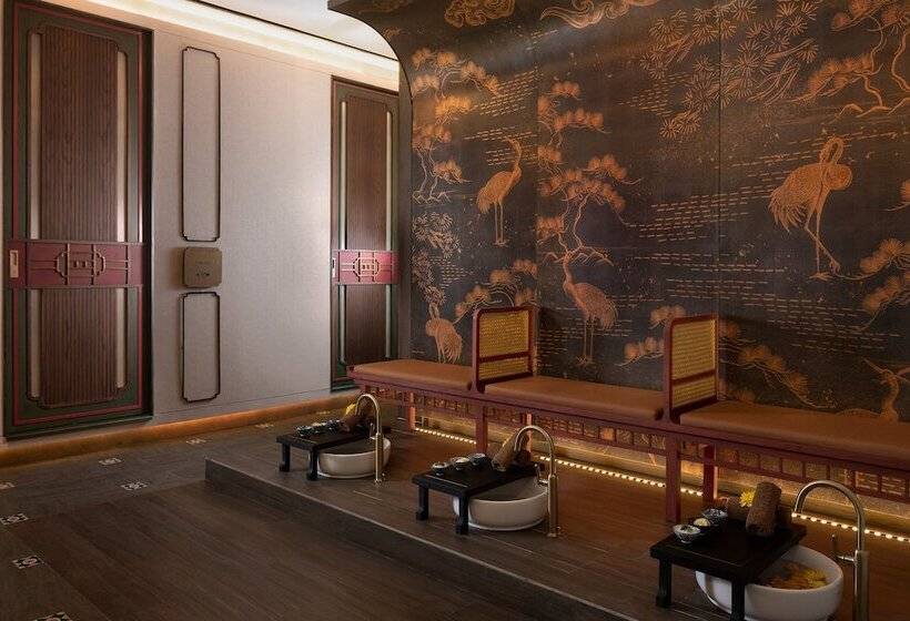 Отель Episode Gading Serpong