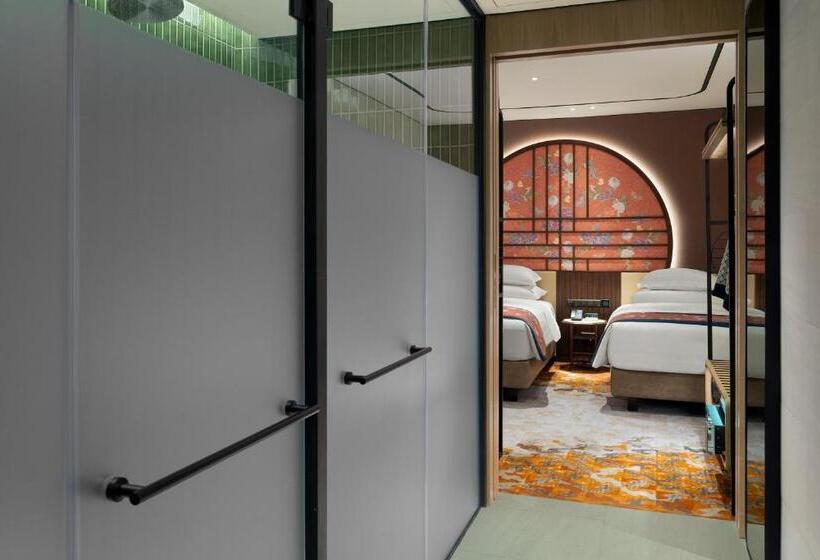 Отель Episode Gading Serpong