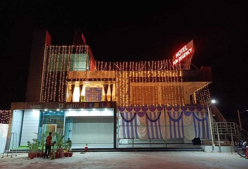 בית מלון כפרי Fun Regency