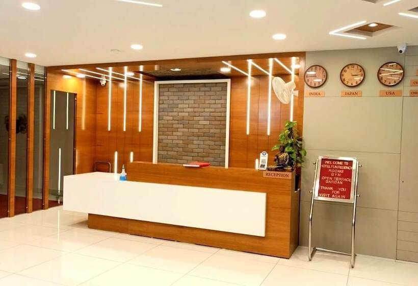 בית מלון כפרי Fun Regency