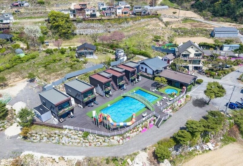 Hotel Gapyeong Gaboja Pension