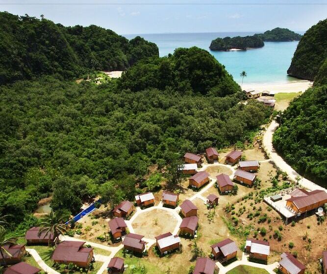 هتل Gota Village Resort