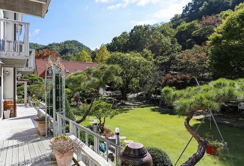 فندق Gurye Deulangil Pension