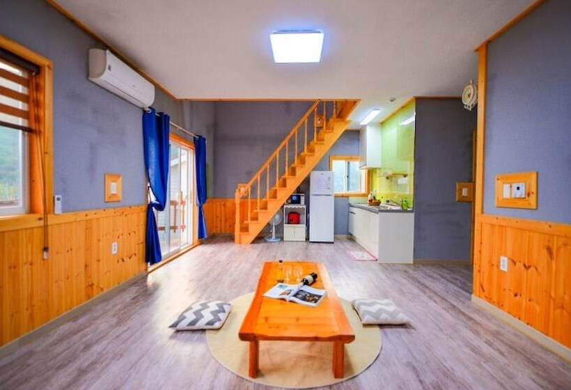 酒店 Gurye Seomjingang Panorama Pension