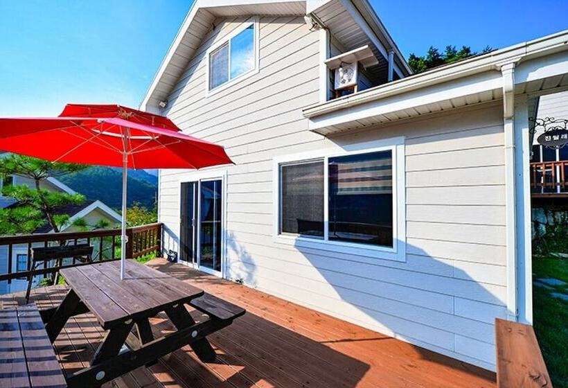 酒店 Gurye Seomjingang Panorama Pension
