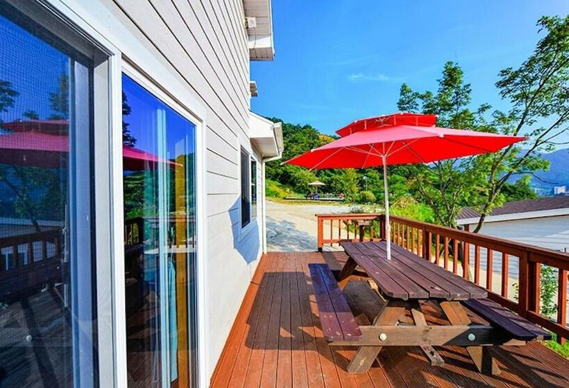 酒店 Gurye Seomjingang Panorama Pension