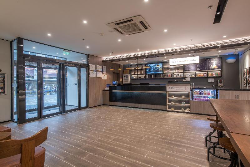 Hotel Hanting Express Hebi He Bi Yu Long Ai Zhi City