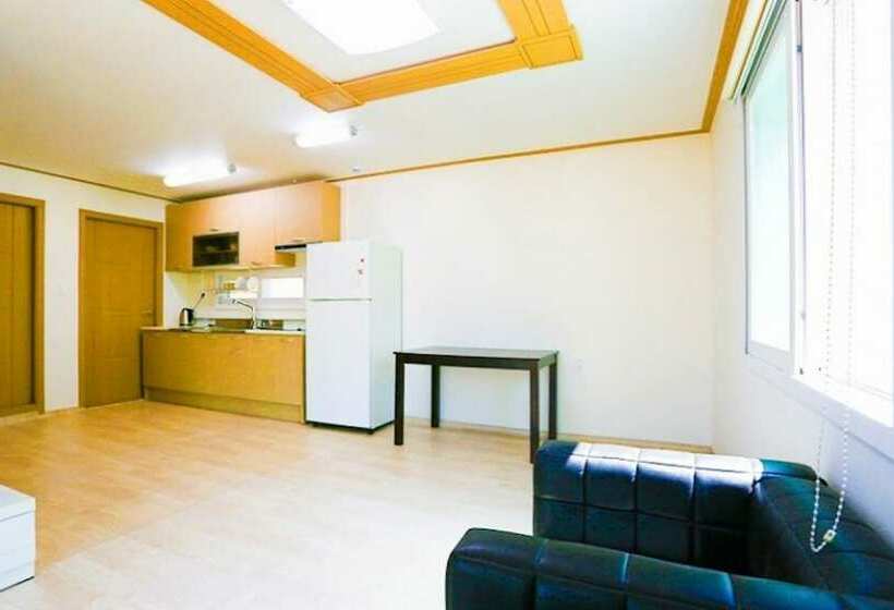 Hotel Hoengseong Mokkoji Pension