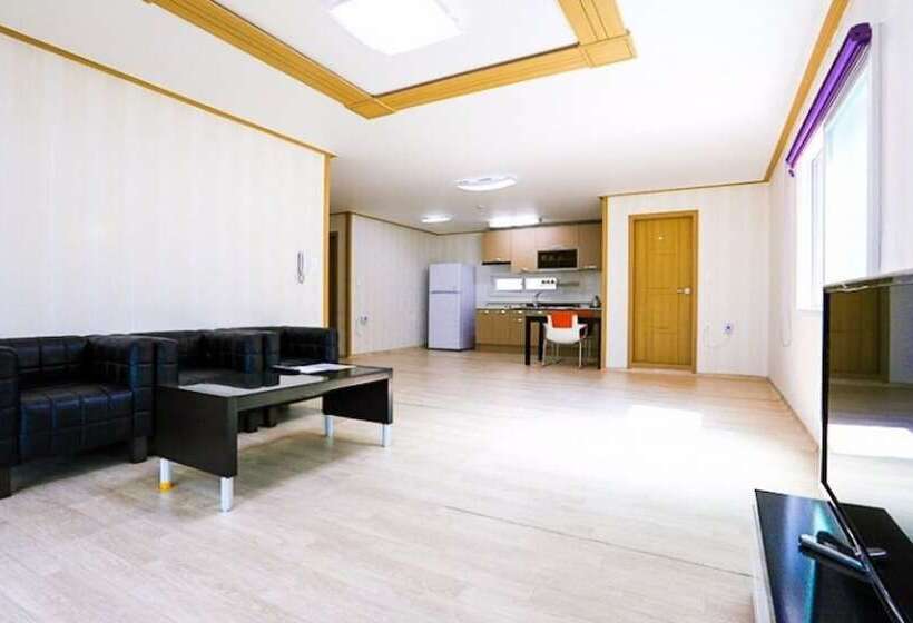 Hotel Hoengseong Mokkoji Pension