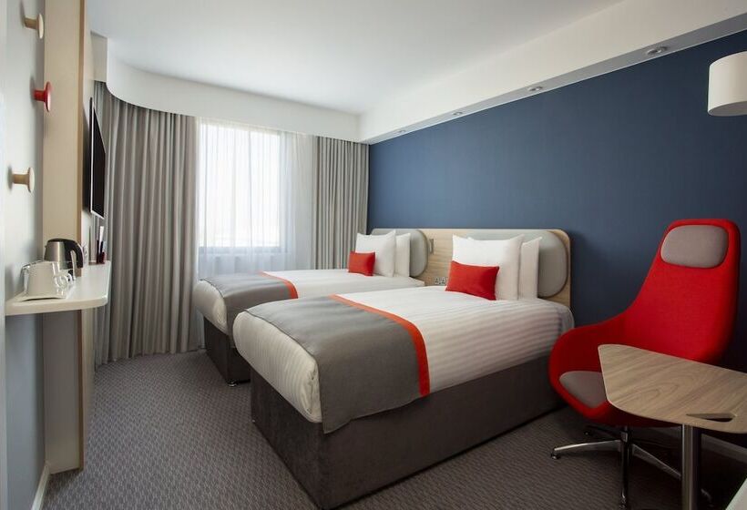 هتل Holiday Inn Express & Suites Deventer, An Ihg