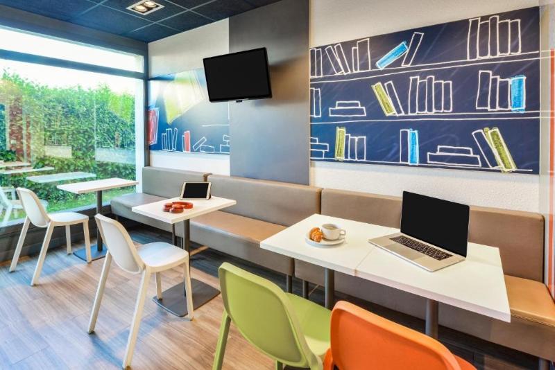 فندق Ibis Budget Manchester Airport T2