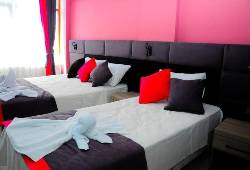 בית מלון כפרי Kemer Port