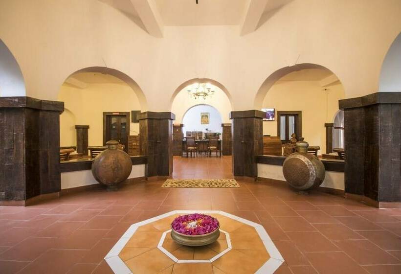 Отель Krishna Jungle Resort