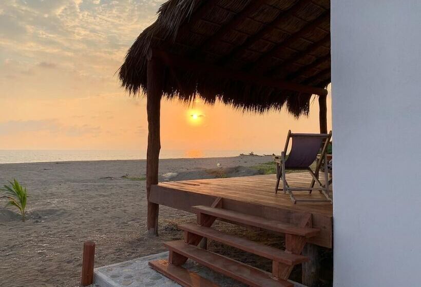 فندق Nexpa Surf Cabañas Mar De Noche