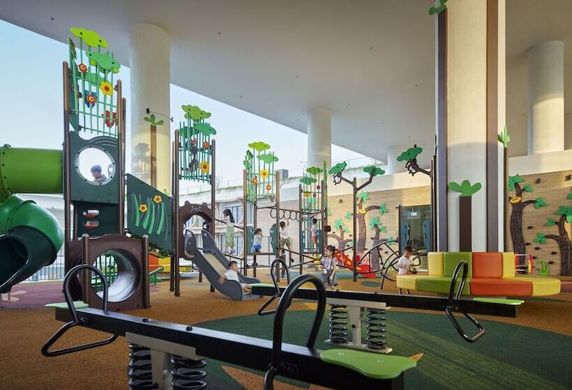 Parkroyal Langkawi Resort