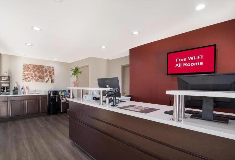 בית מלון כפרי Red Roof Inn Rocky Mount   Battleboro