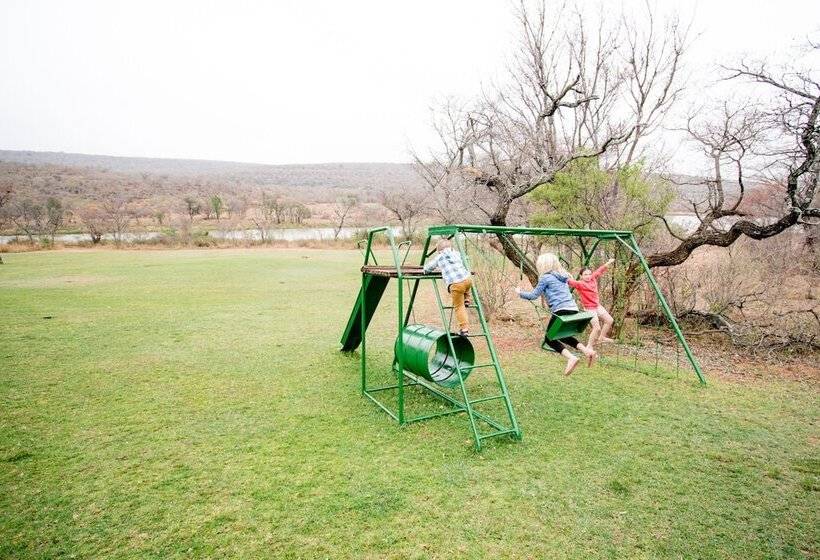 فندق Riverdance Lodge