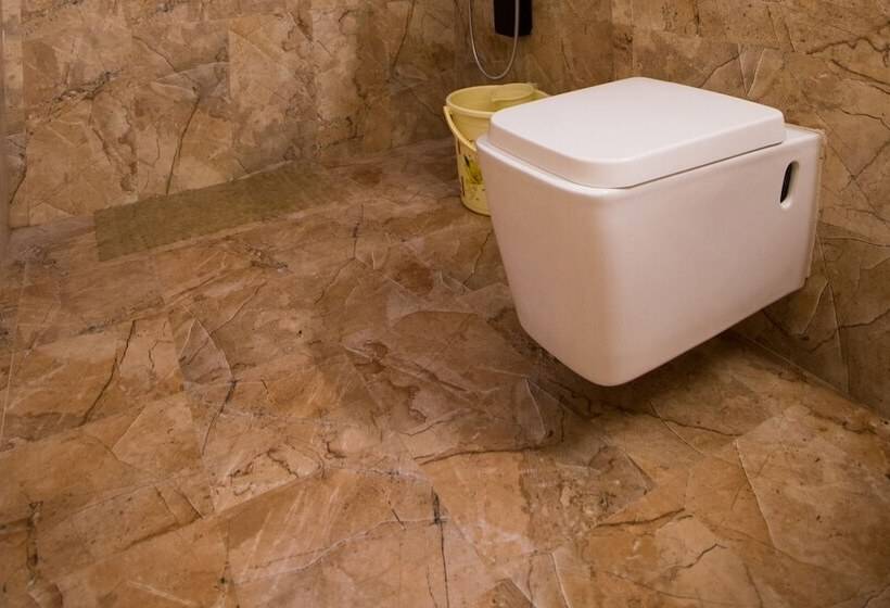 酒店 Riverfront Resort