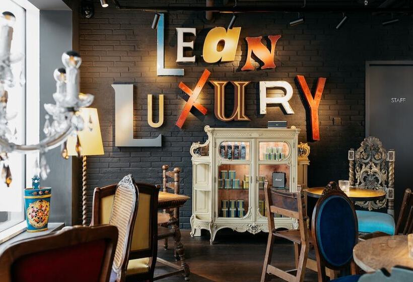 Ruby Rosi Hotel Munich