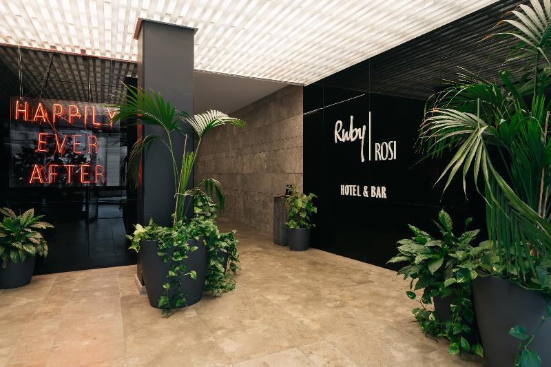 Ruby Rosi Hotel Munich