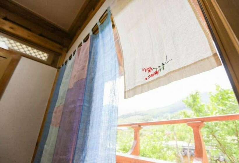 호텔 Suncheon Bulbidang Hanok Pension