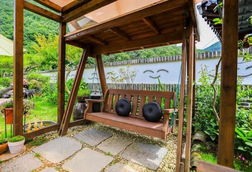 호텔 Suncheon Bulbidang Hanok Pension