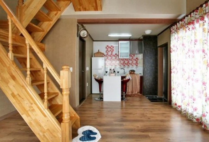 ホテル Taean Silverbell Pension