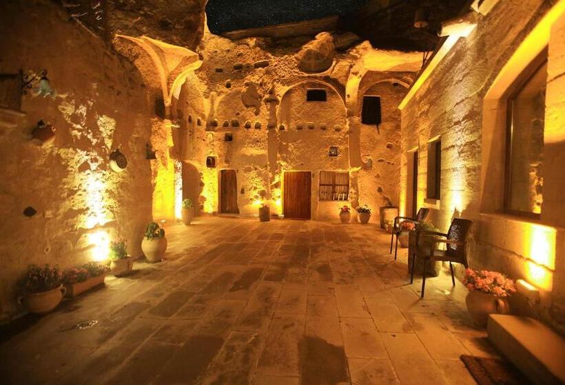 فندق Tulip Cave Suites