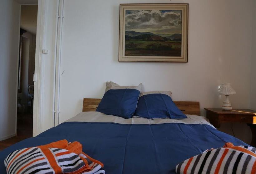 בית מלון כפרי Villa Suzanne