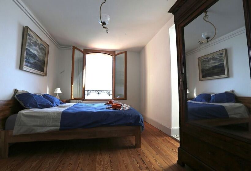 בית מלון כפרי Villa Suzanne