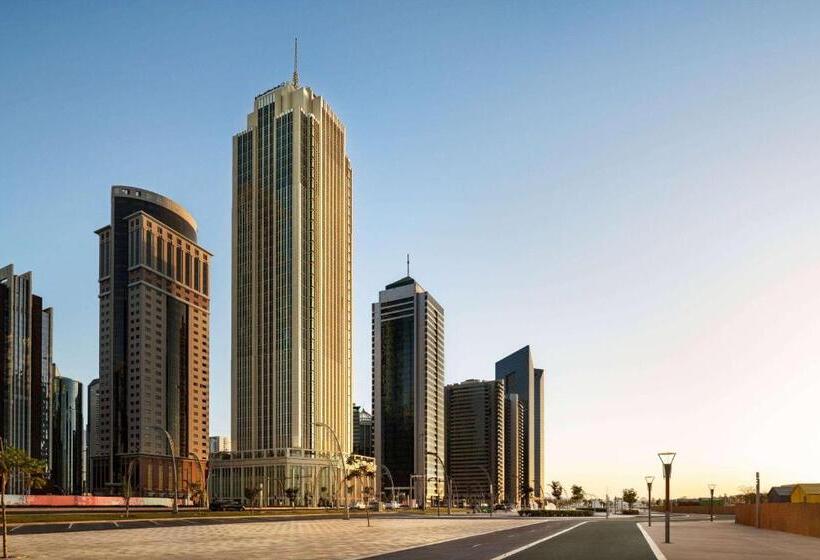 هتل Wyndham Grand Doha West Bay Beach